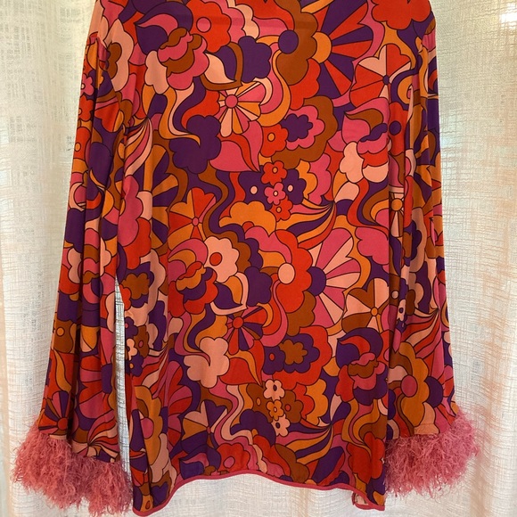 The Hippie Shake Bell Sleeve Retro Top - Picture 3 of 5